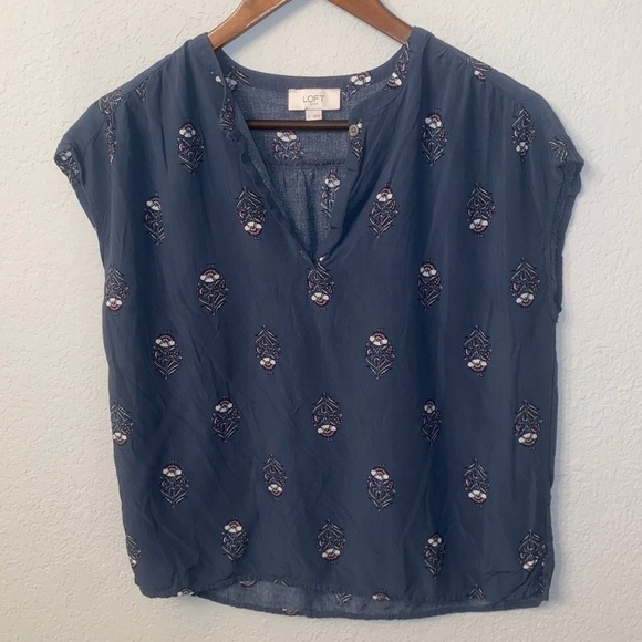 Women's Loft Steel Blue Floral Printed Top - Picture 2 of 8